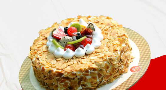 Vanilla Nut Rain Cake