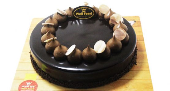 Regular Chocolate Cake 3