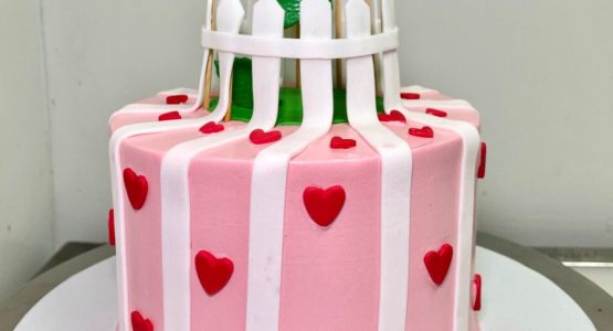 Valentine`s Height Cake