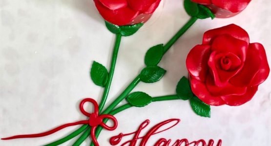 Valentines Cup Cakes' Bouquet (2)